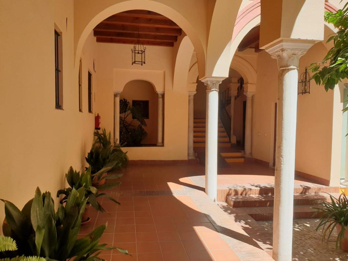 Santa Ana - Palacio Del Infantado إشبيلية المظهر الخارجي الصورة